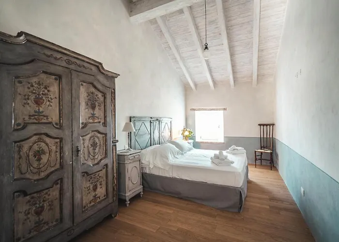 Borgo Dei Gatti Diffuso & Golferenzo