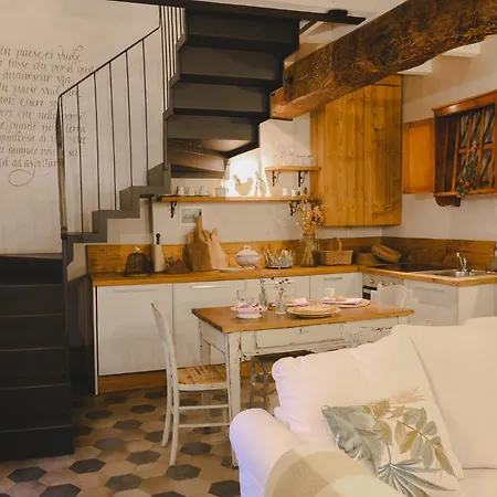 Borgo Dei Gatti Diffuso & Hotel Golferenzo