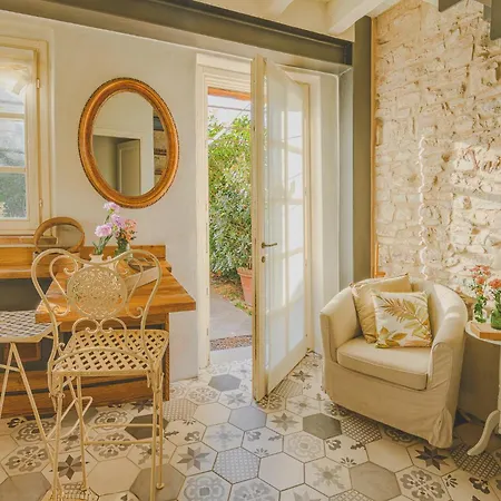 Borgo Dei Gatti Diffuso & Hotel Golferenzo